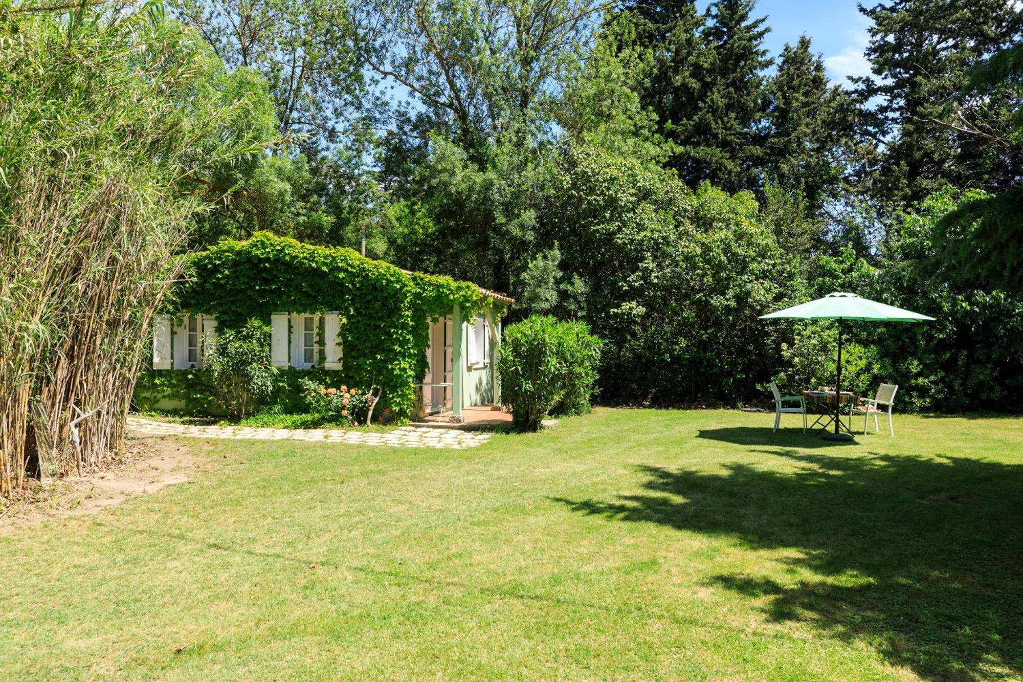 Les Gîtes du Domaine de Rhodes Avignon Chambre photo